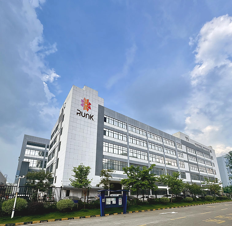 Runk cosmetic packaging factory