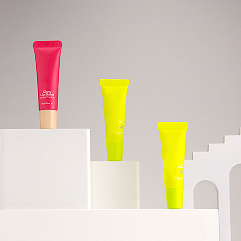 lip tube packaging